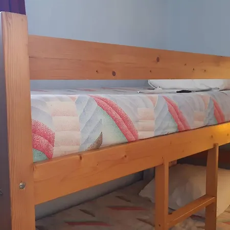 Petite Maison Climatisee Avec Terrasse, Piscine, Tennis A Bormes-les-mimosas, A 5 Min De La - Fr-1-251-815 Ferienhaus *