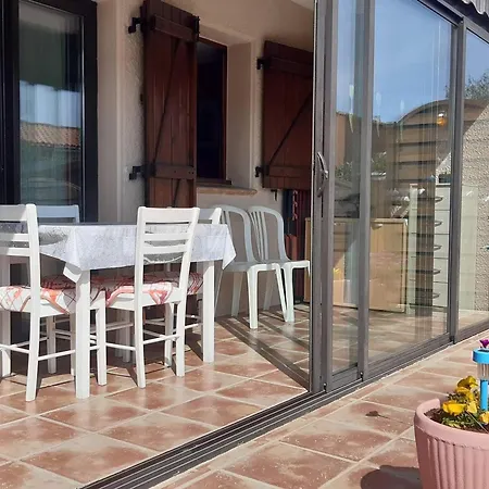 Petite Maison Climatisee Avec Terrasse, Piscine, Tennis A Bormes-les-mimosas, A 5 Min De La - Fr-1-251-815 * Bormes-les-Mimosas